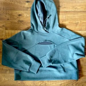 Lululemon cropped sweater